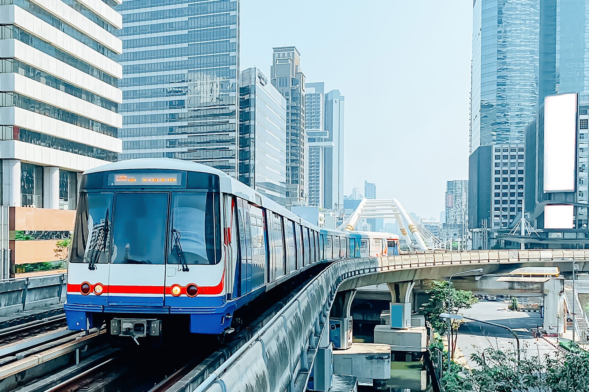 Rail-Passenger-Experience-Bkgd