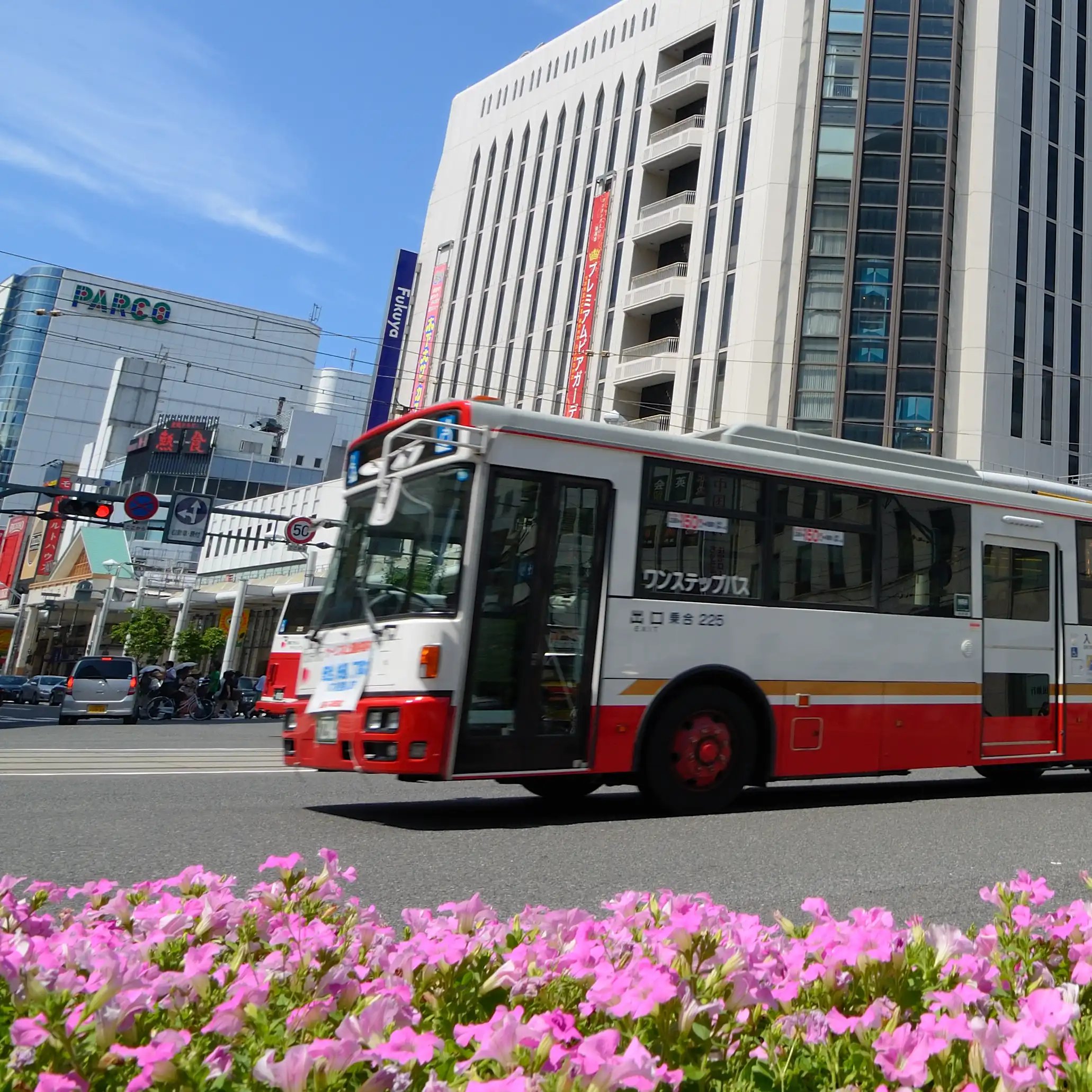 Support_Bus_Japanese_Commuter